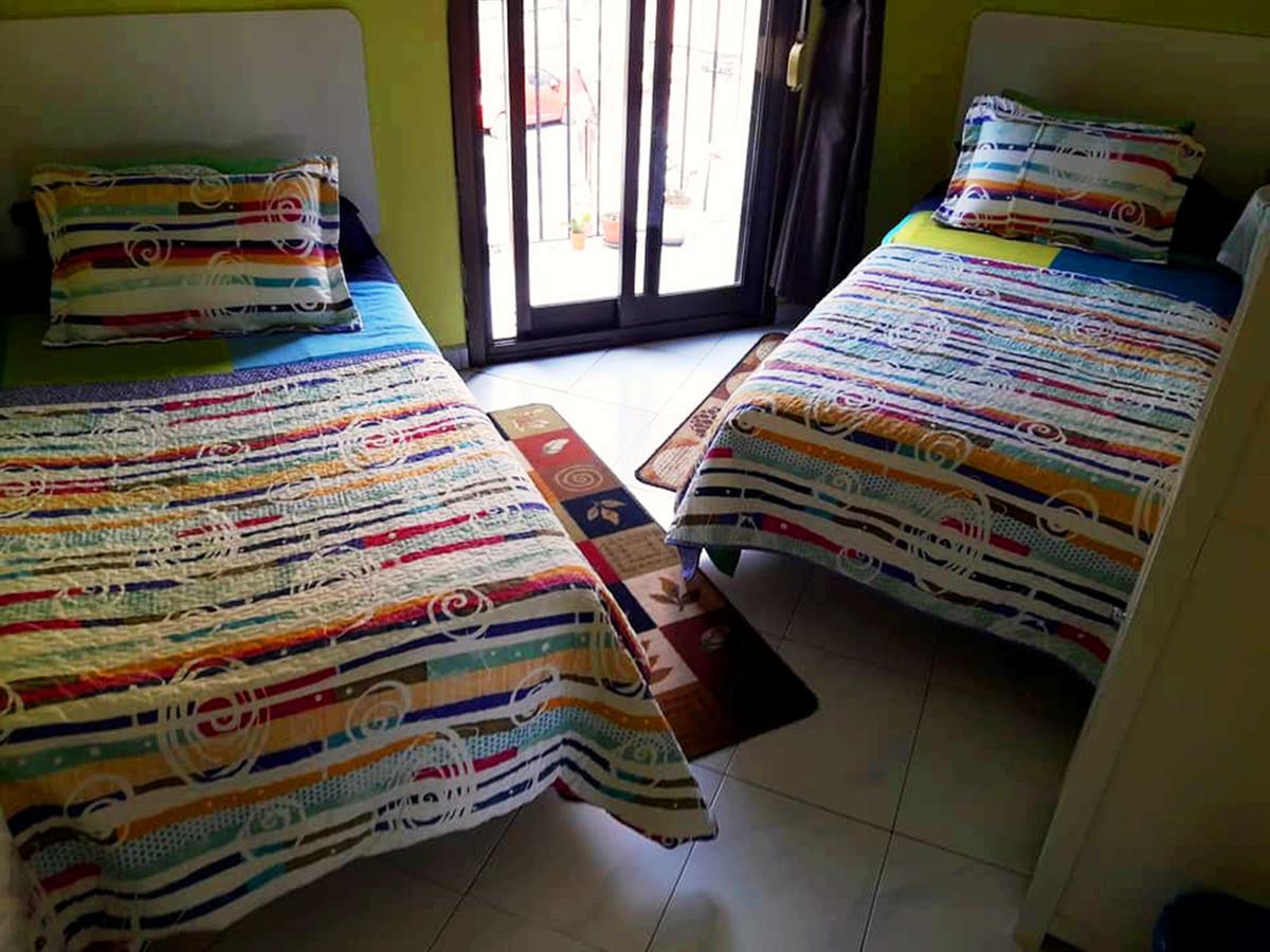 Gasthof & Cozy Residencia De Estudiantes 2*